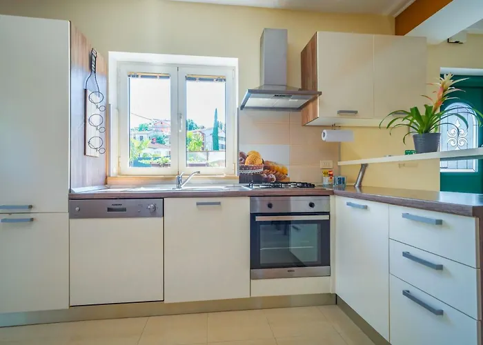 Sandra By Interhome * Matulji